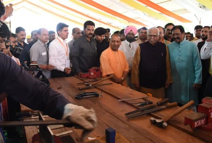 twenty lakh youth to get jobs in next three years in uttar pradesh.