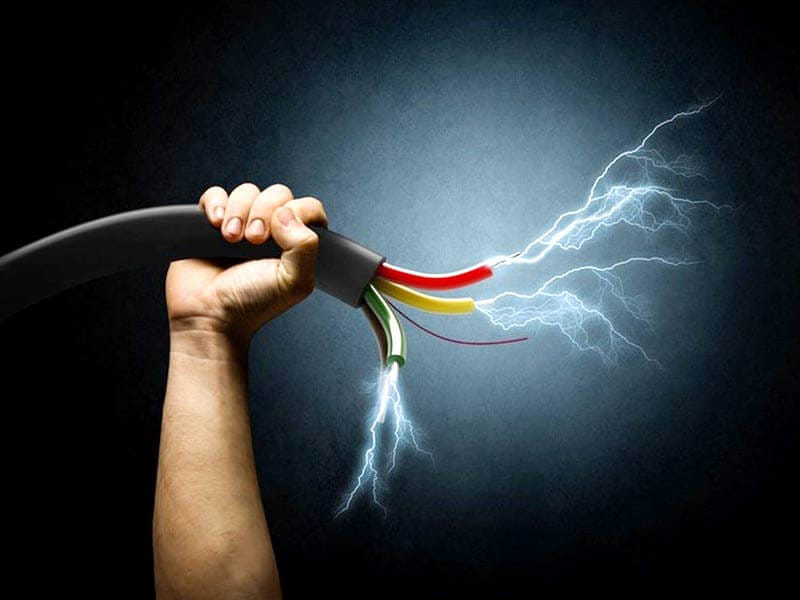 student died from electric shock