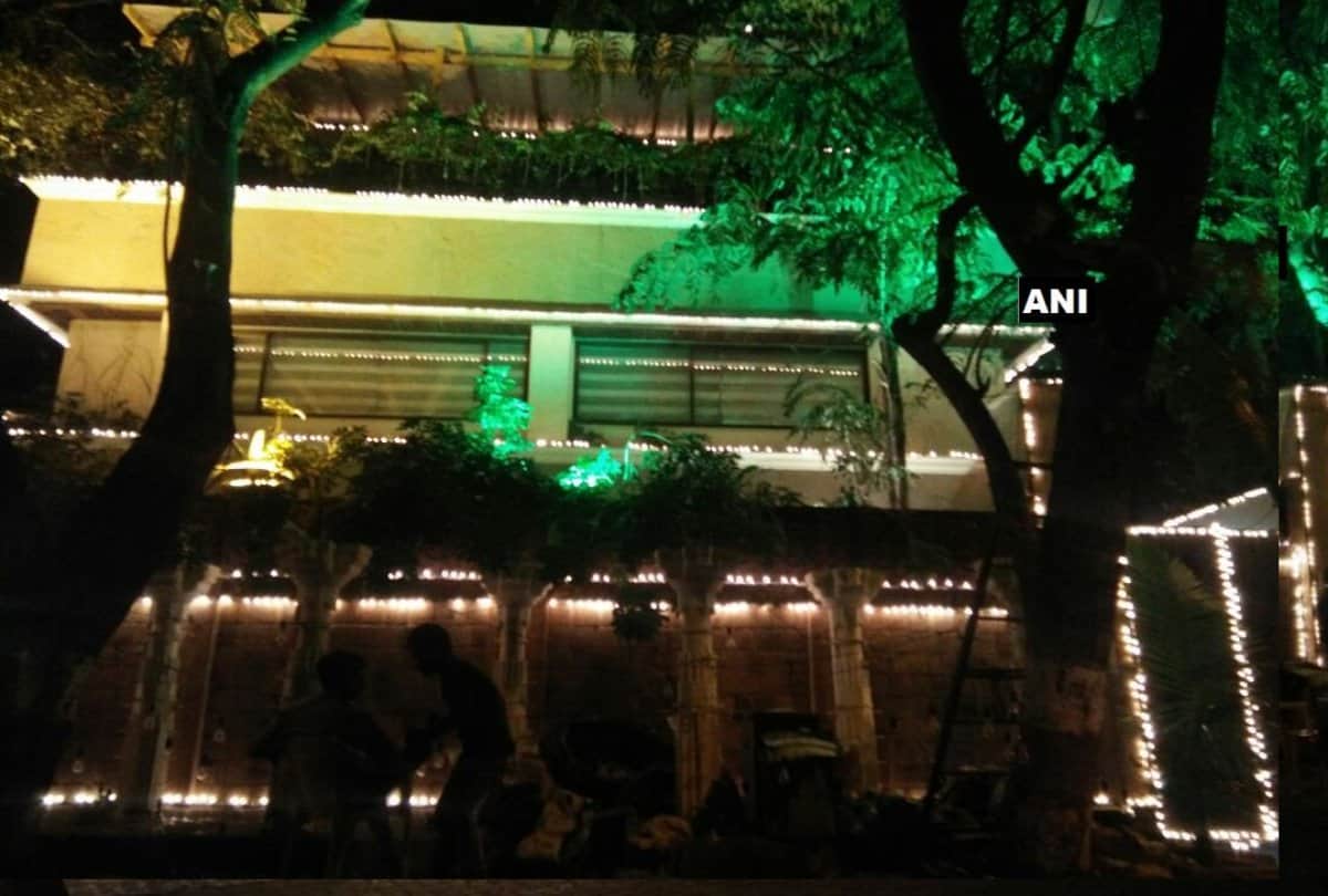 All that you need to know about sonam kapoor boyfriend anand ahuja