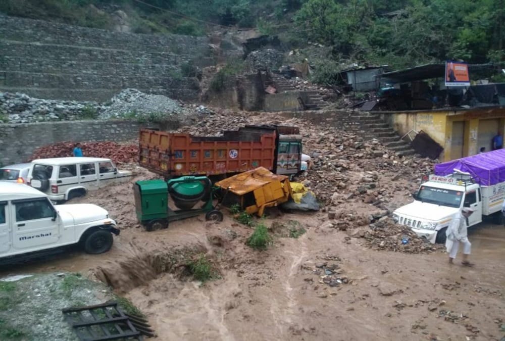 Cloudburst in narayanbagar uttarakhand after heavy rain