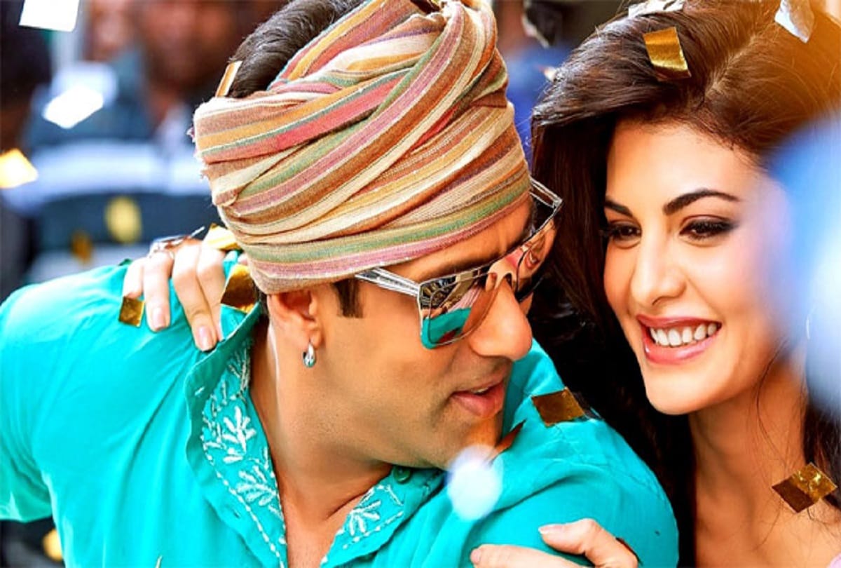 Salman Khan disappoint with Jacqueline Fernandez for approaching Shah Rukh to work