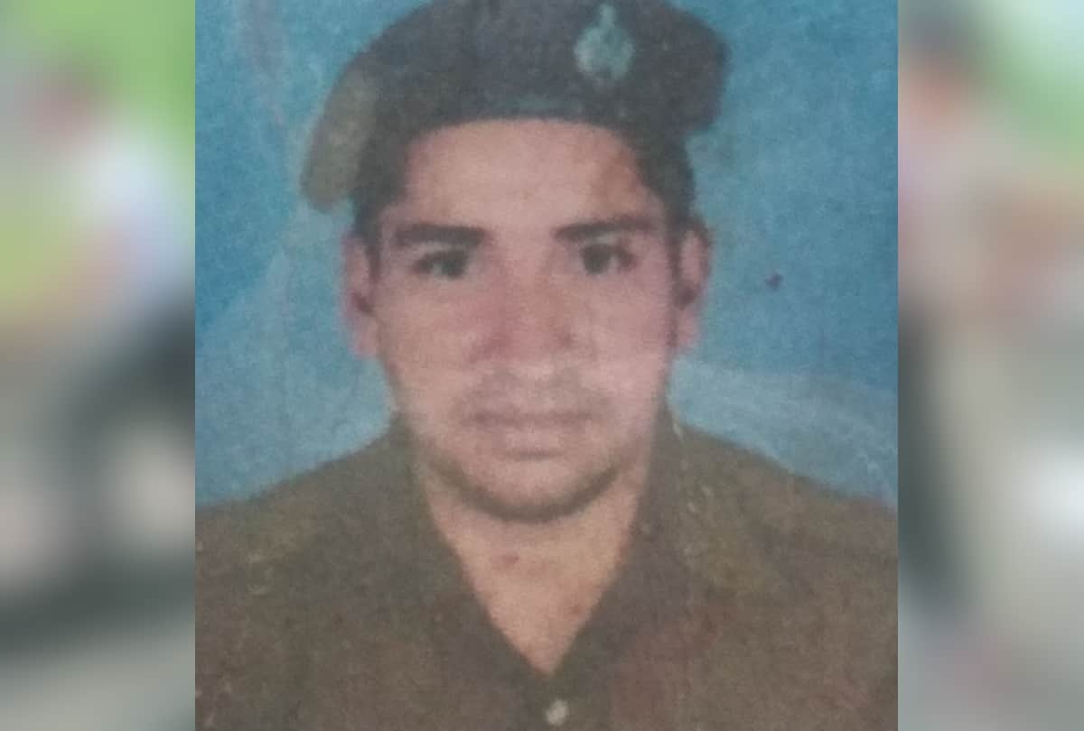 trains pass over rpf jawan dead body found on tracks in pieces in faridabad
