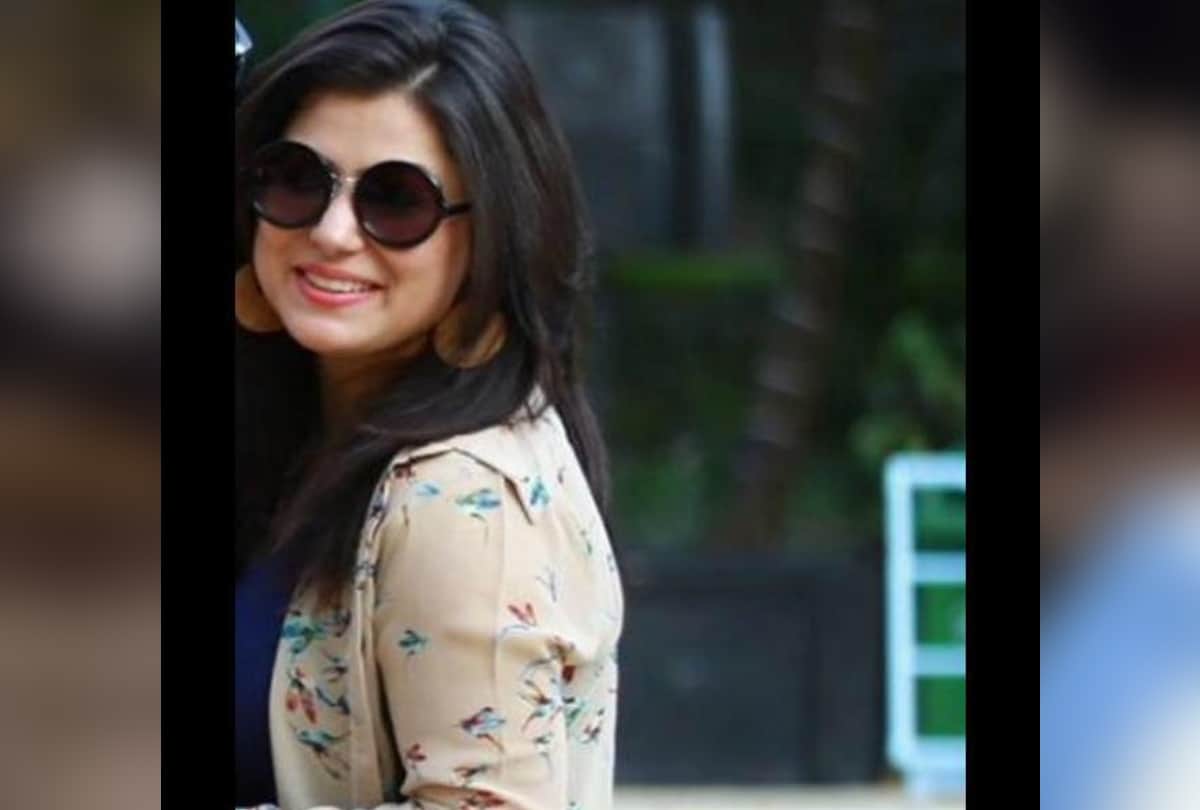 group manager sales of radio mirchi tania khanna dies in noida