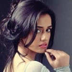 disha patani react on hrithik roshan flirt controversy she said it is fake