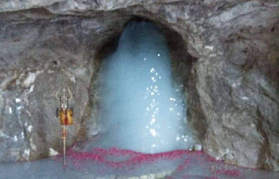 visit Rare pictures of baba amarnath cave  