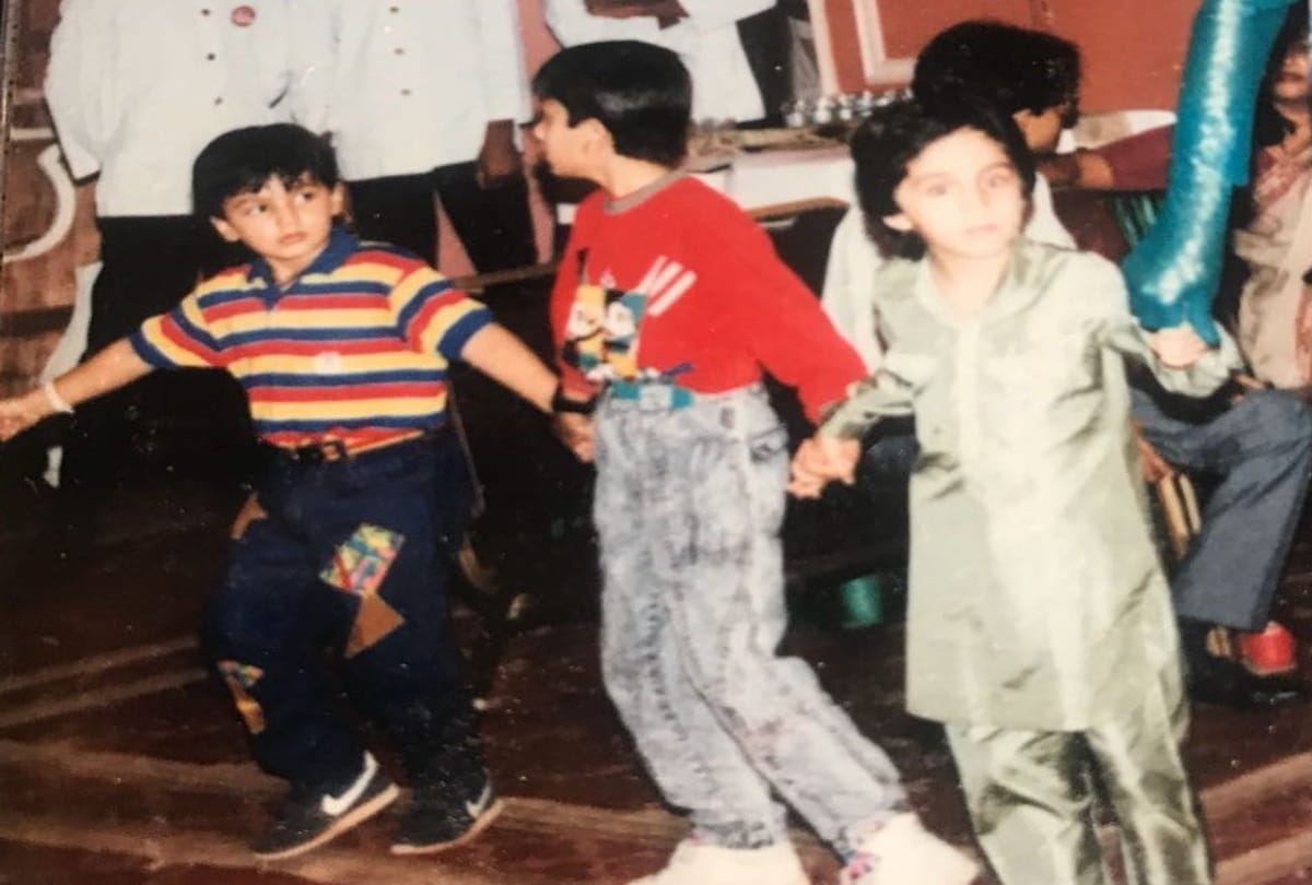 Arjun Kapoor Shares Throwback Thursday Photo With Ranbir And Siddhanth Kapoor