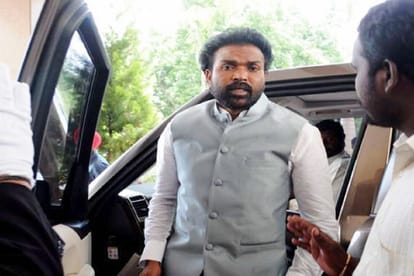 Karnataka assembly elections: BJP gives weightage to mining mafia reddy brothers and B Sriramulu
