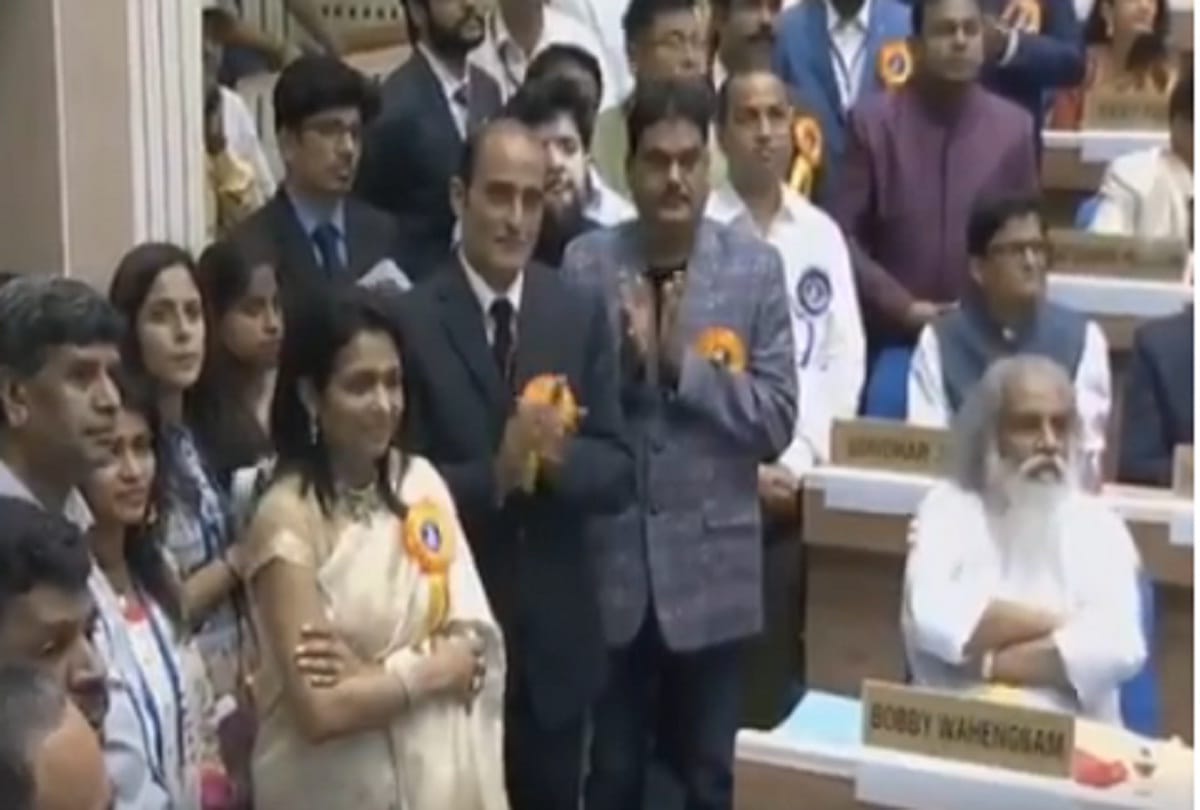 national film awards 2018 Vinod Khanna family emotional while taking Dadasaheb Phalke Award