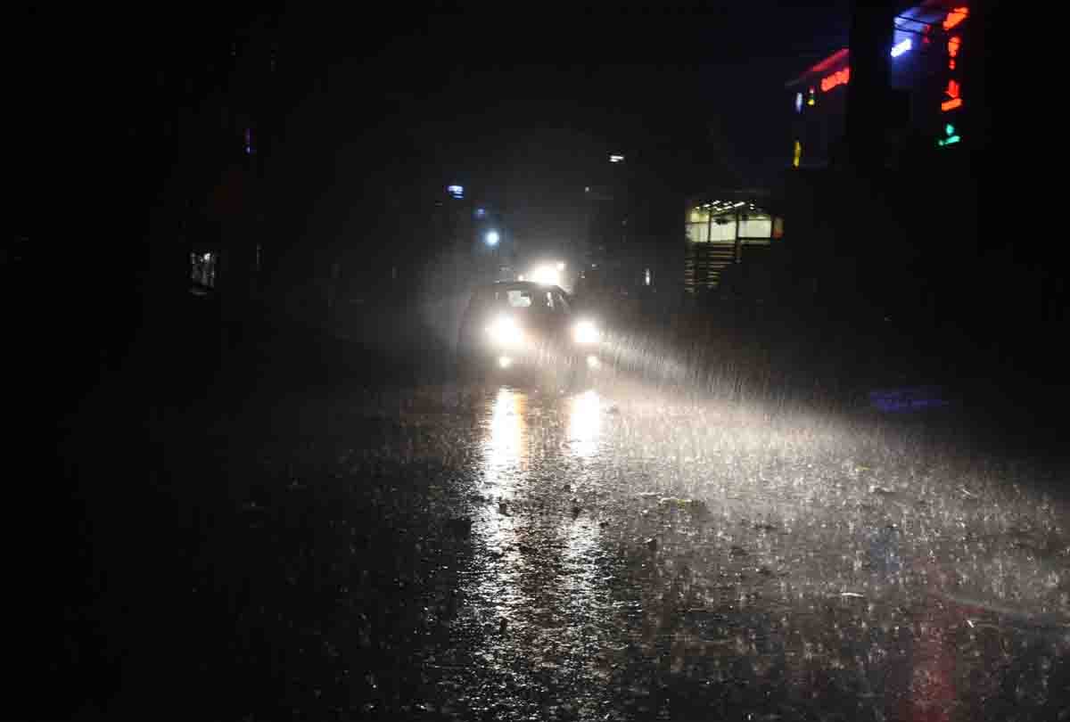 storm and heavy rain in up