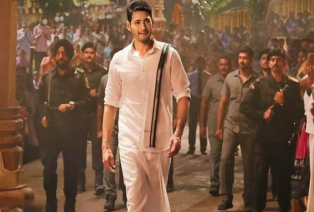 Sources says Mahesh Babu will make Bollywood debut soon 