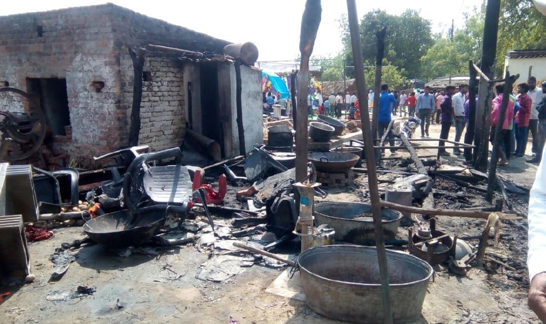 Fire caught house during marriage in uttarakhand  