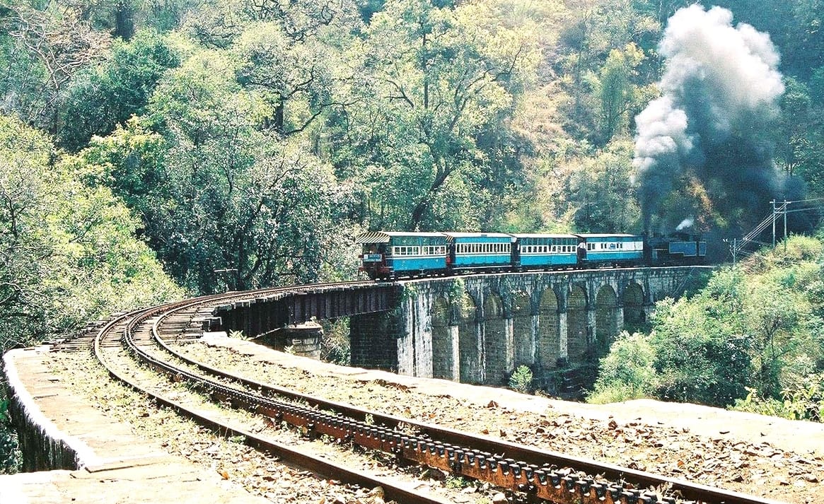 Rishikesh Karnaprayag train line railway station will decorate in Mountain style