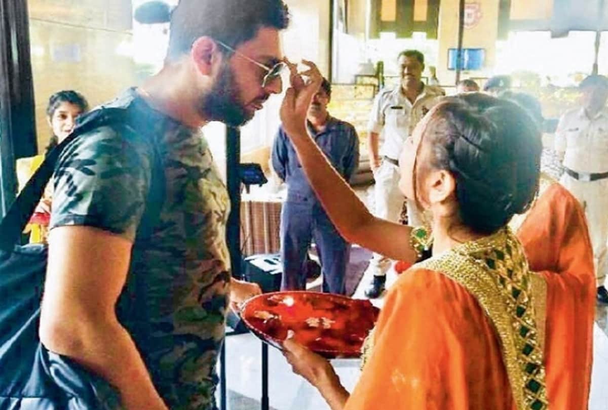 IPL 2018: Kings Xi Punjab player Chris Gayle reached Indore with wife for match against MI