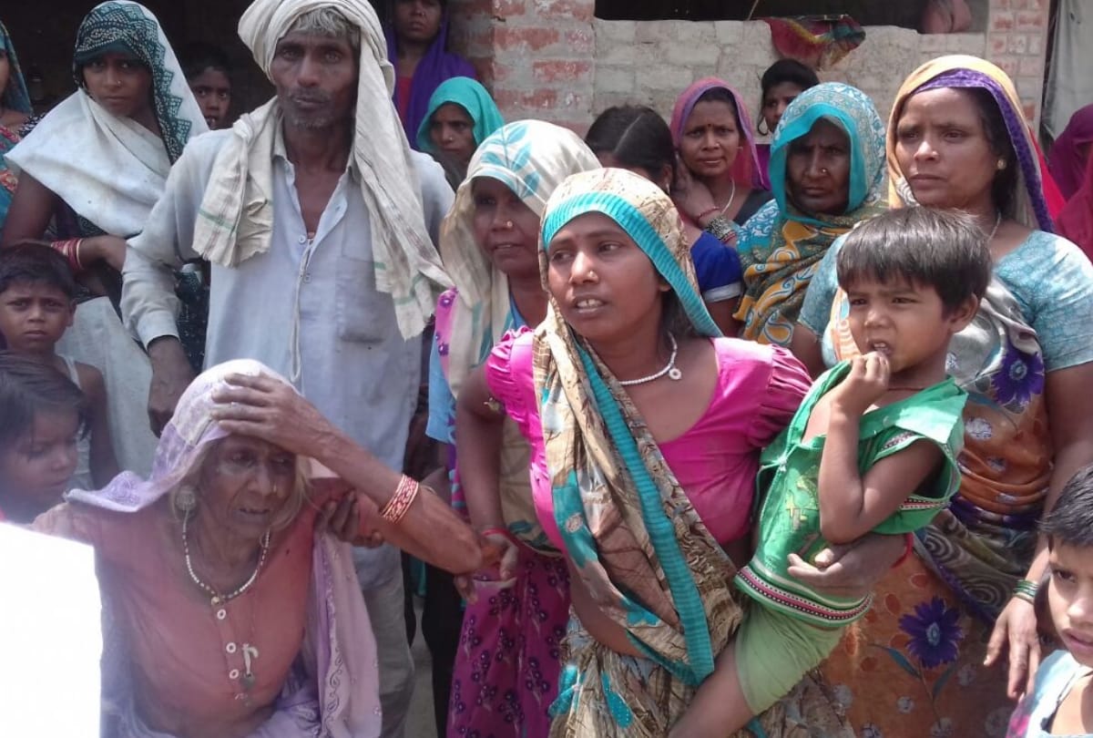 terror of dogs in sitapur, two dead and two injured 