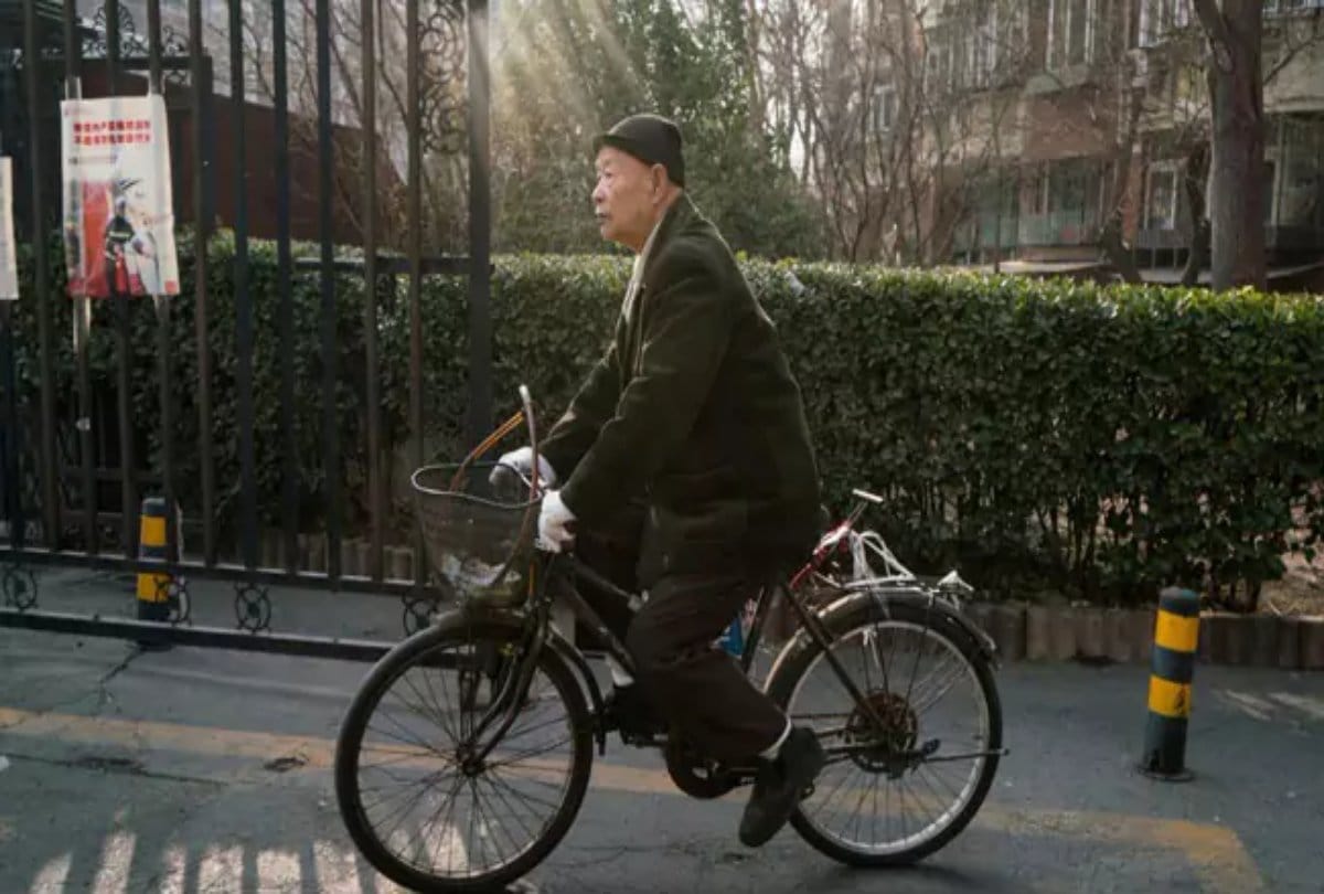 Eighty five Year Old Chinese said For Adoption himself just because of He Didnt Want To Die Alone