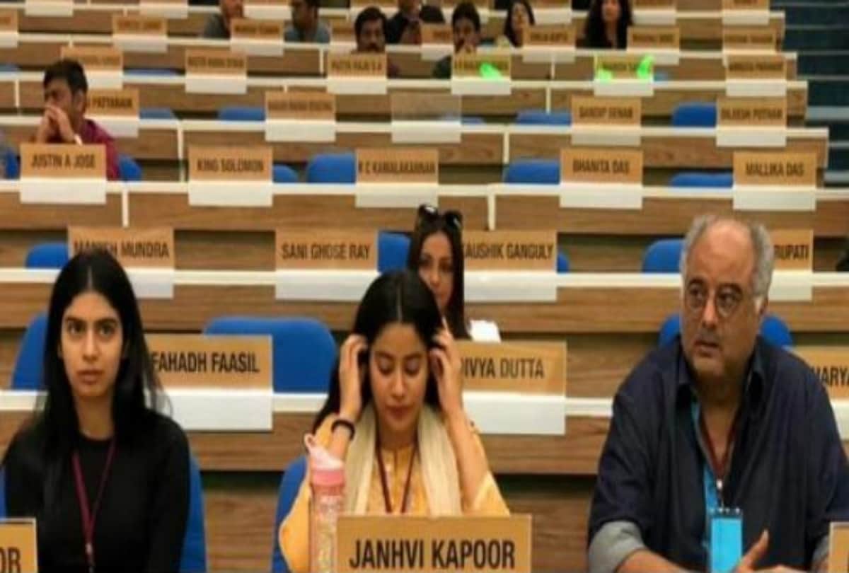Janhvi Khushi Boney rehearse to receive National Award