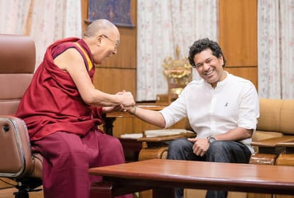 sachin tendulkar gave tips to cricketers in HPCA stadium Dharamshala