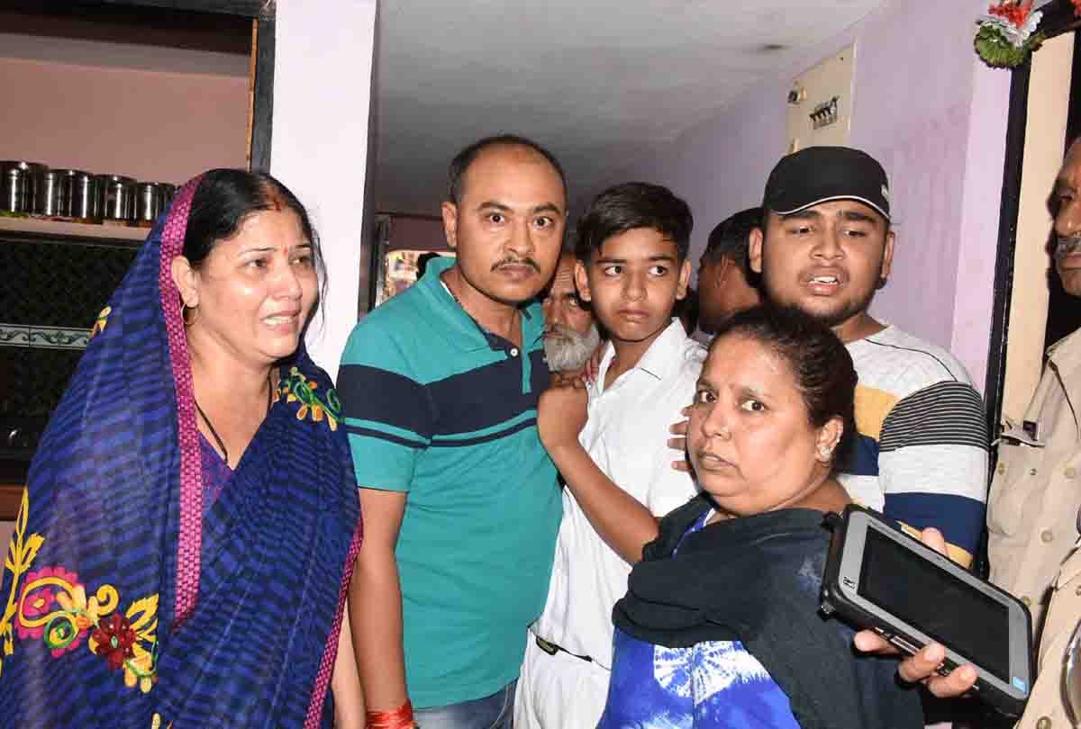 Police inspector's daughter committed suicide by hanging