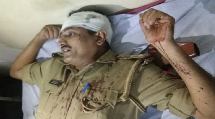 attack on Saharanpur police in Shamli, Five policemen injured including SO