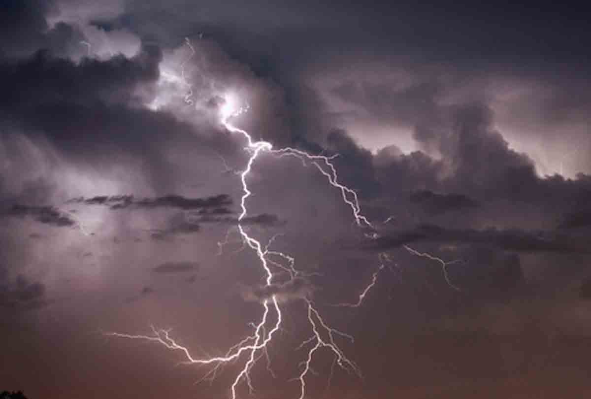 administration issued alert due to storm 