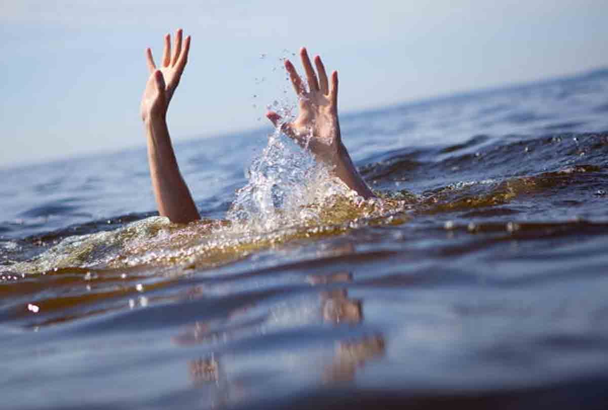 boyfriend committed suicide after girlfriend's marriage