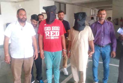 drugs smuggling via iron rod on indo pak border, bsf caught drugs