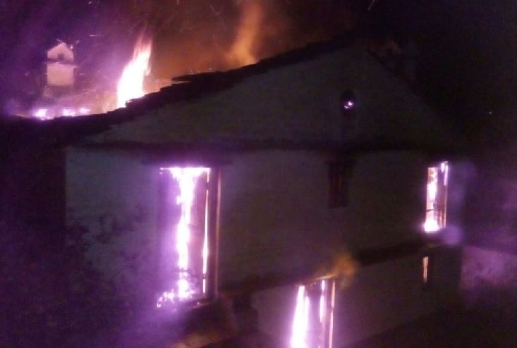 Fire, grass and timber shelters in two-storeyed building