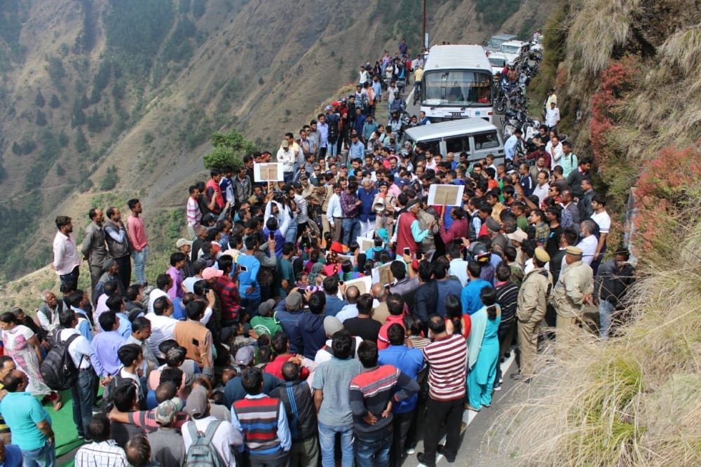 public jam highway in mussoorie