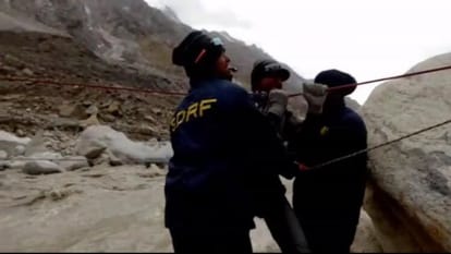tourist stuck in gaumukh uttarkashi