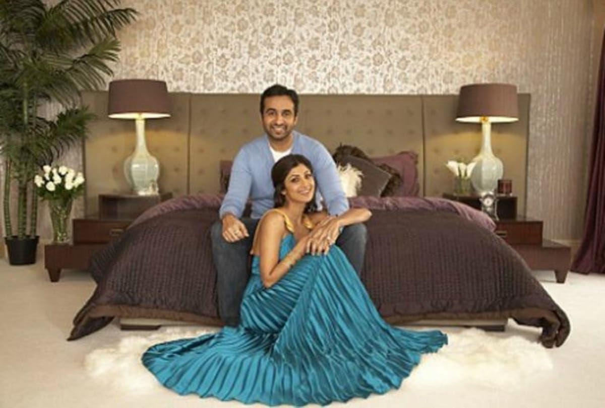 not only Priyanka Chopra these bollywood actress got married with younger man than her