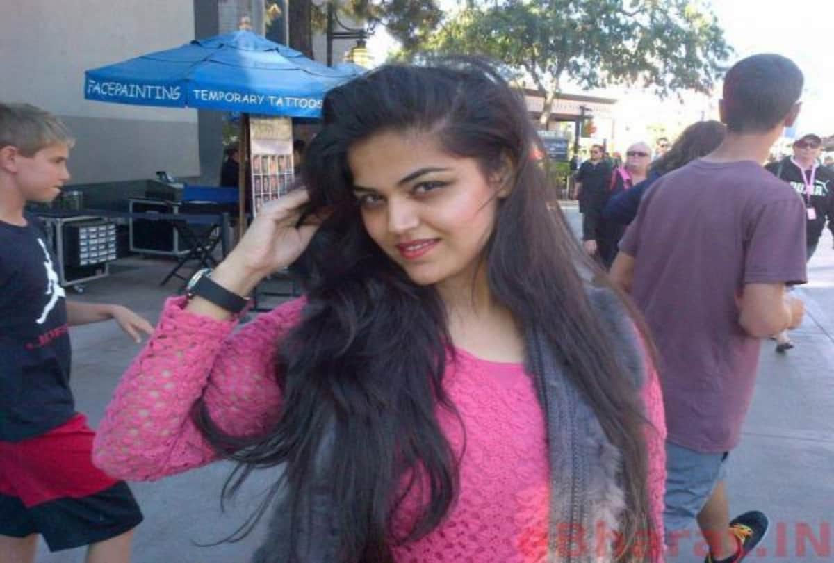 famous bollywood choreographer's wife is so beautiful and bold