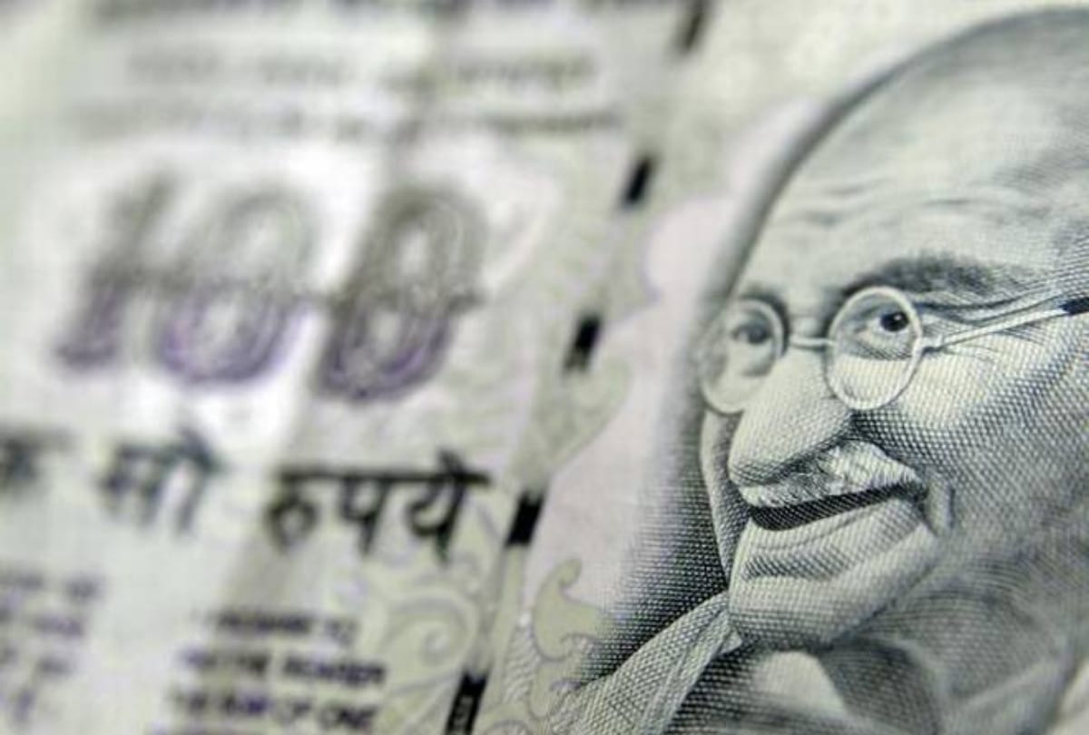100 rupee notes may deepen cash crunch