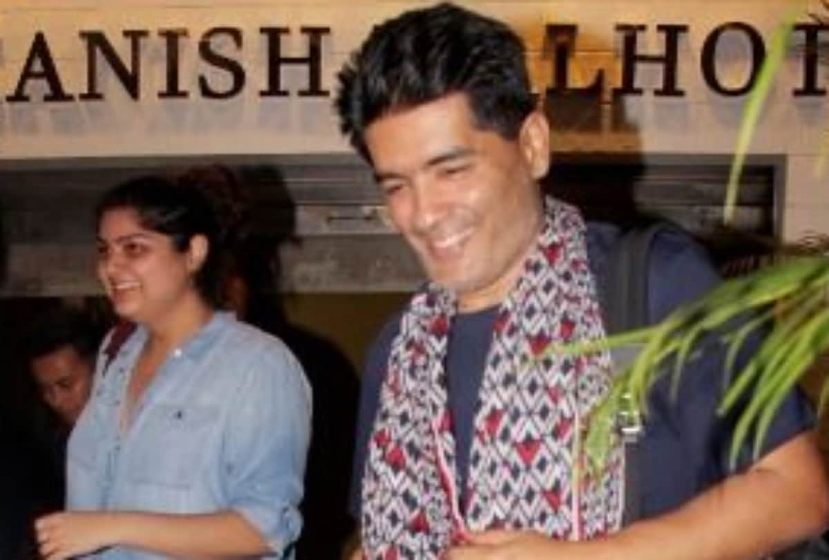 janhvi kapoor khushi kapoor visit manish malhotra store for sonam kapoor