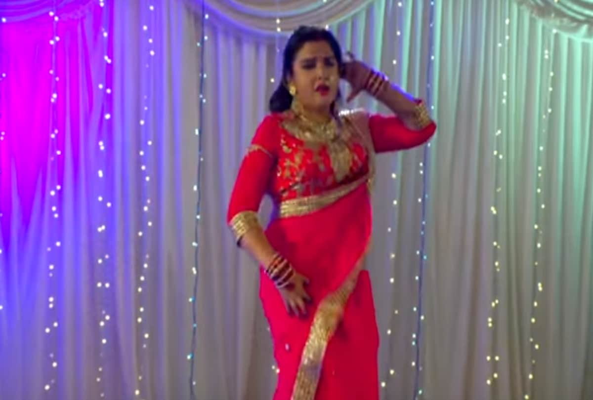 Amrapali Dubey burn the dance floor on Raate Diya Butake goes viral on social media