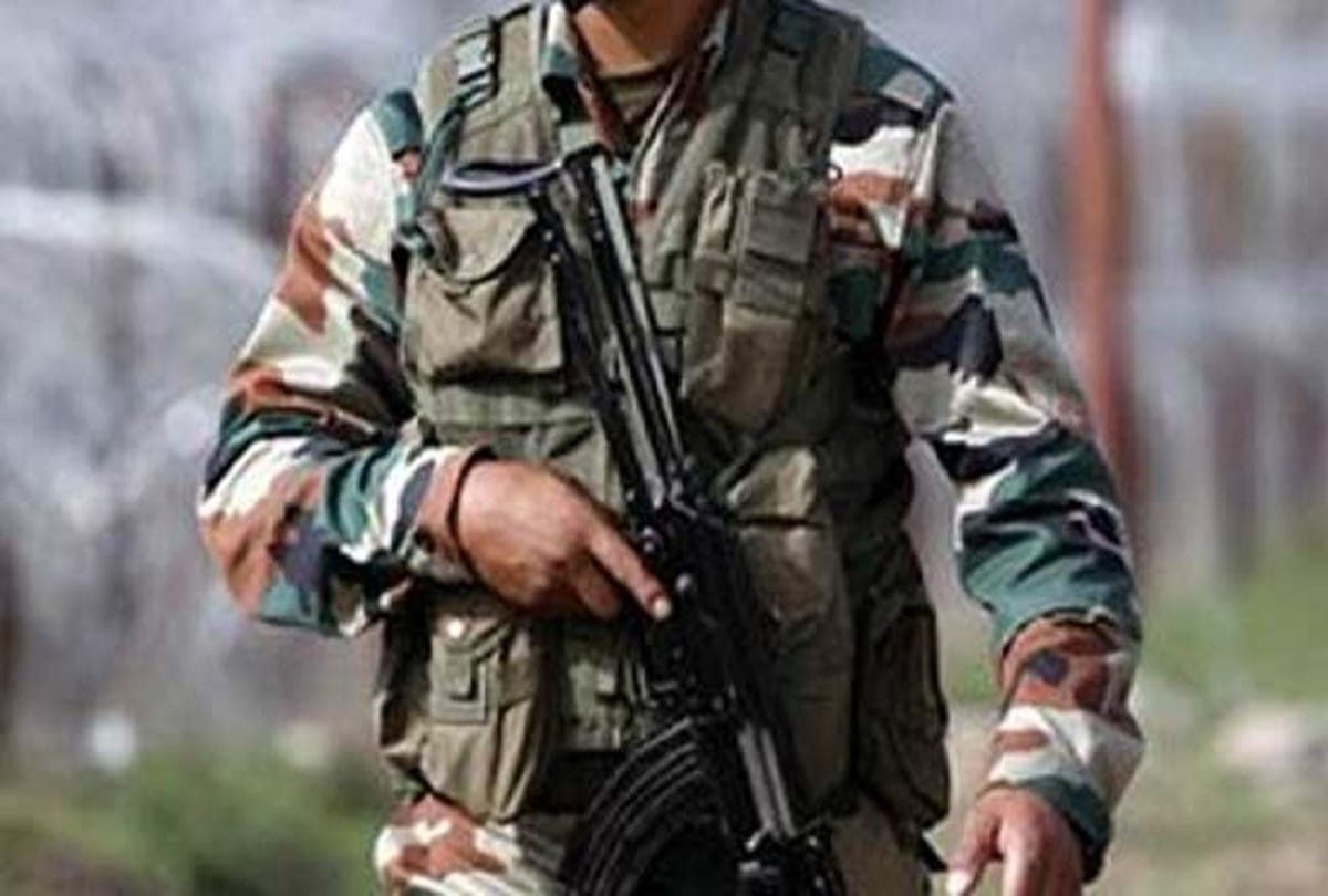 bsf jawan died in rs pura sector jammu kashmir with electric shock