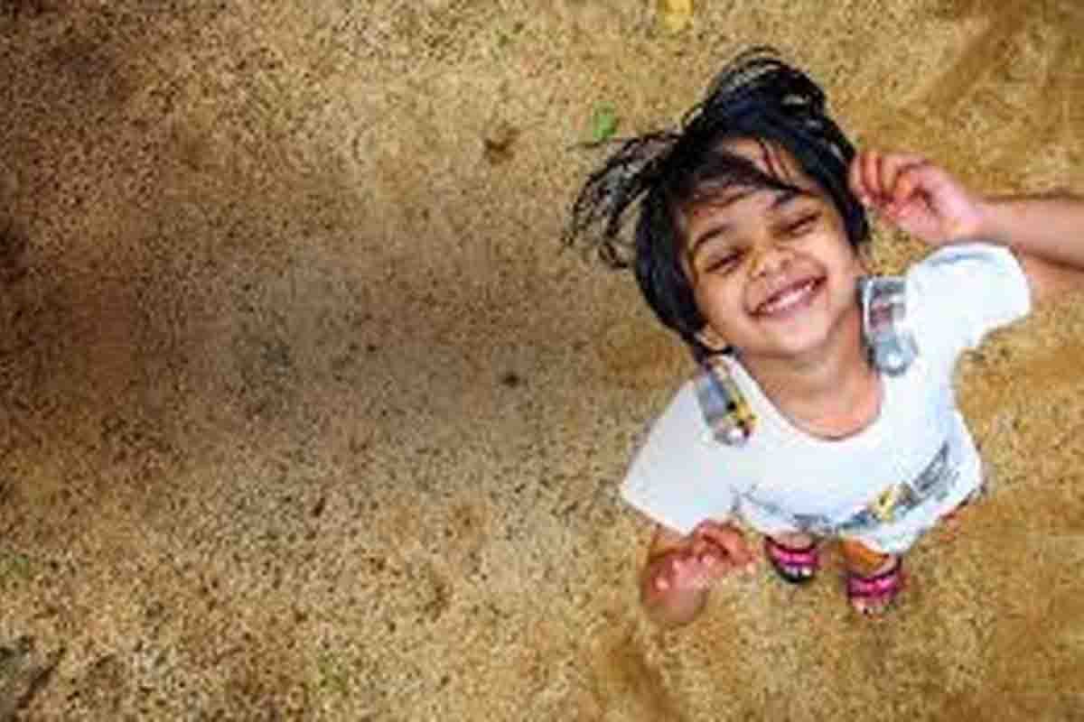 on the world laughter day know about benefits of laughing