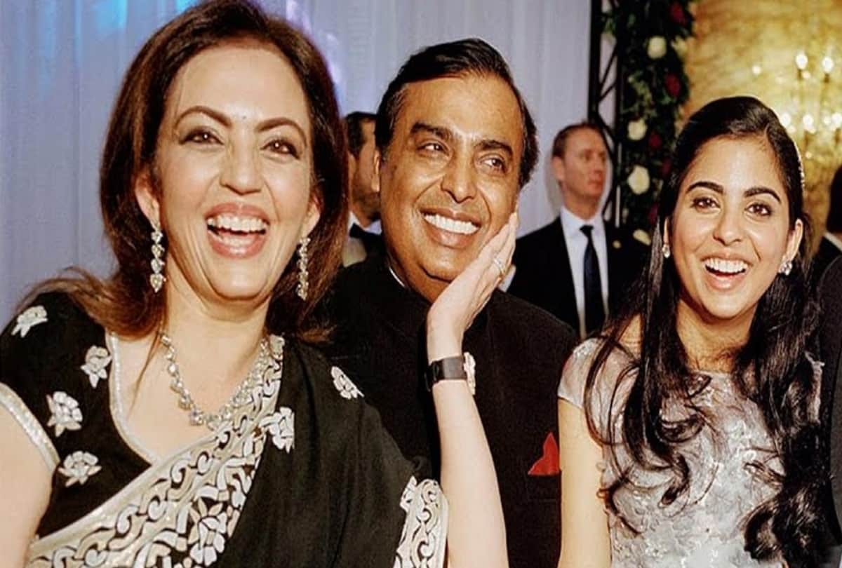 mukesh ambani daughter isha ambani get ready to engaged with anand piramal in italy
