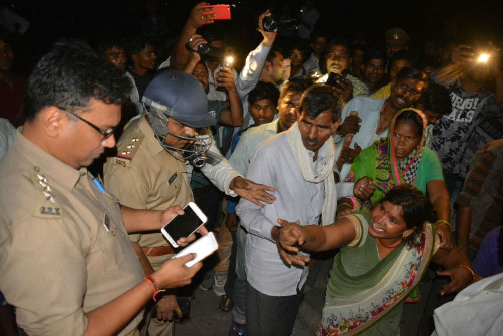 man dies after police third degree torture in firozabad 