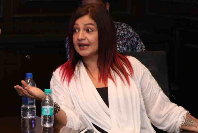 chandigarh, bollywood actress pooja bhatt interview on pakistan