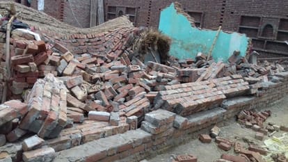  wall collapsed in thunderstorm