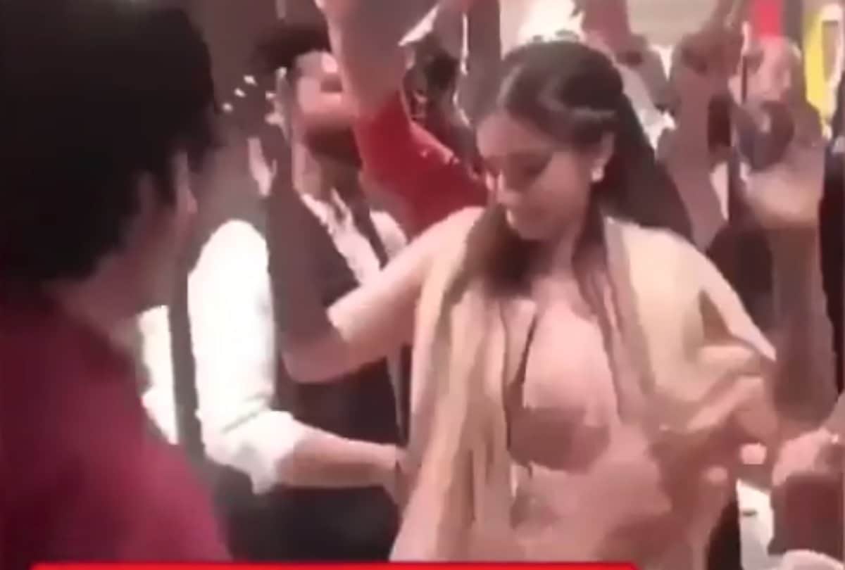 sonam kapoor dance on her wedding ceremony watch videos