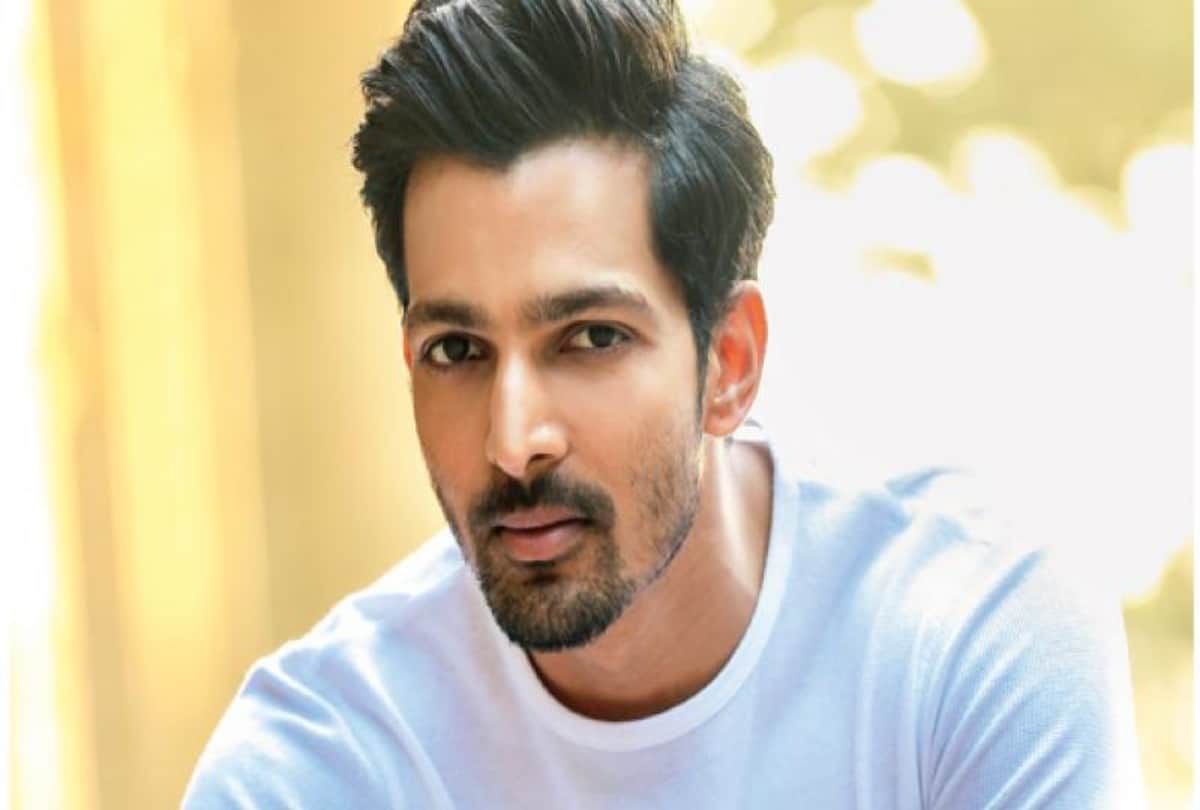 JP Dutta Film Paltan Teaser Released Starring Harshvardhan Rane And Arjun Rampal