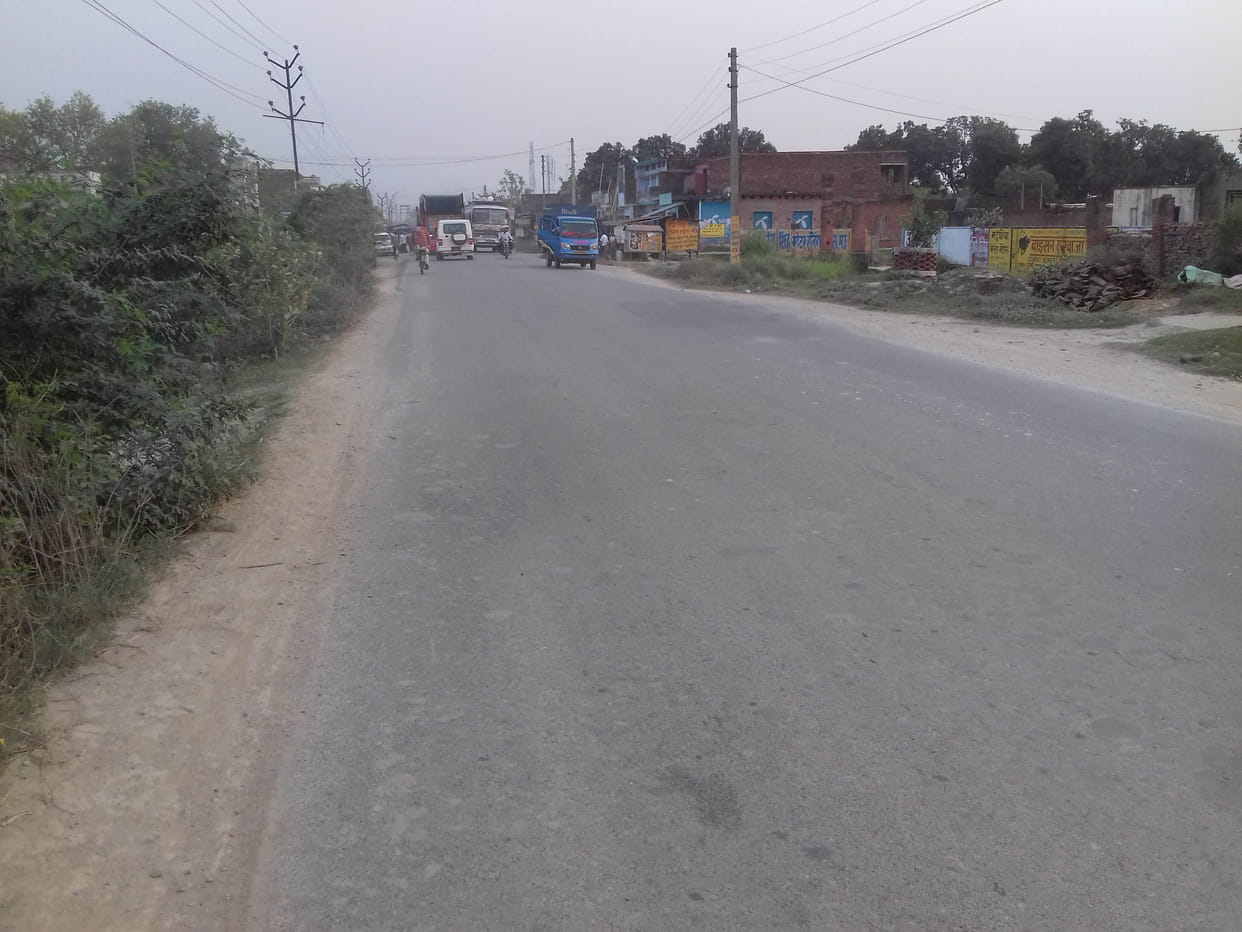 Interruption in forelane construction