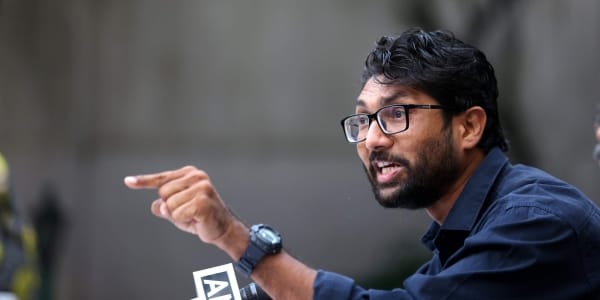 JIGNESH MEWANI 