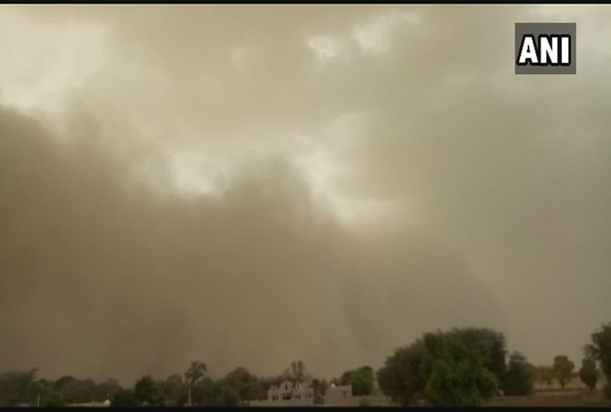 Severe Sandstorm hits Iraq, Thousands hospitalized, schools-college-offices closed