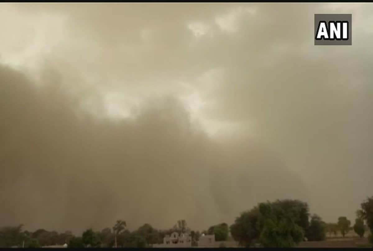 Met department forecasts what to Do and donts during thunderstorms 