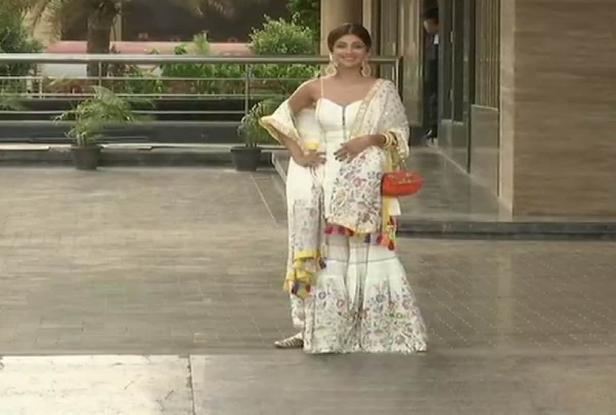 shilpa shetty pregnancy rumours on social media