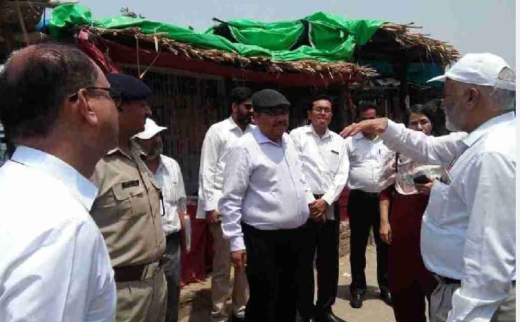 Stack up road construction from Tanakpur barrage to Nepal border
