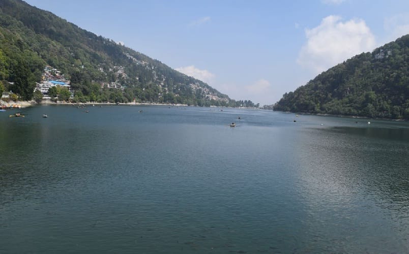 नैनी झील का जलस्तर हुआ शून्य