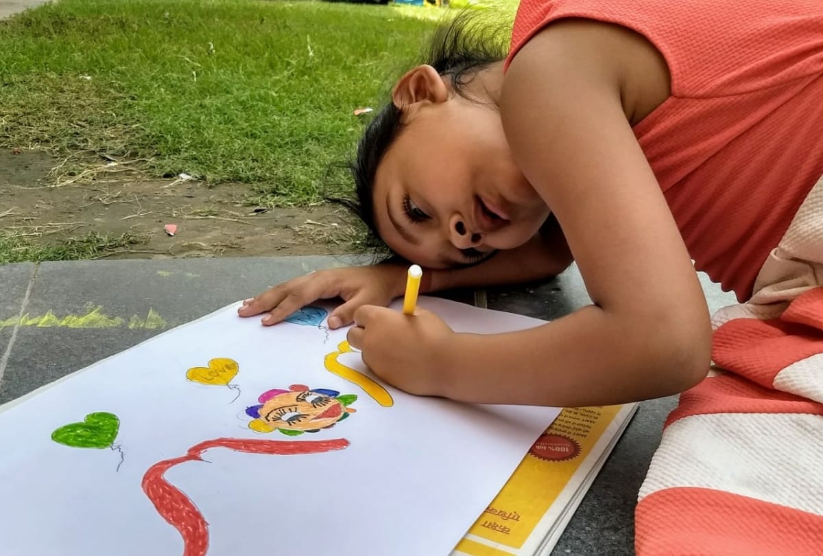 amar ujala mother's day painting competition